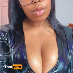 🔥FINDOMME GODDESS KAYY🫶🏾~FREE~🔥