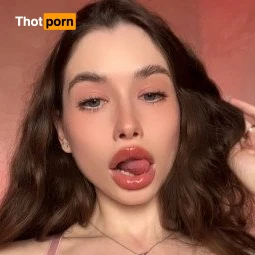 I`M ONLINE FOR VIDEOCALL NOW🍯🌿